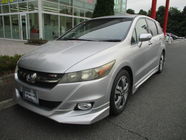 2011 Honda Stream – thumbnail 3