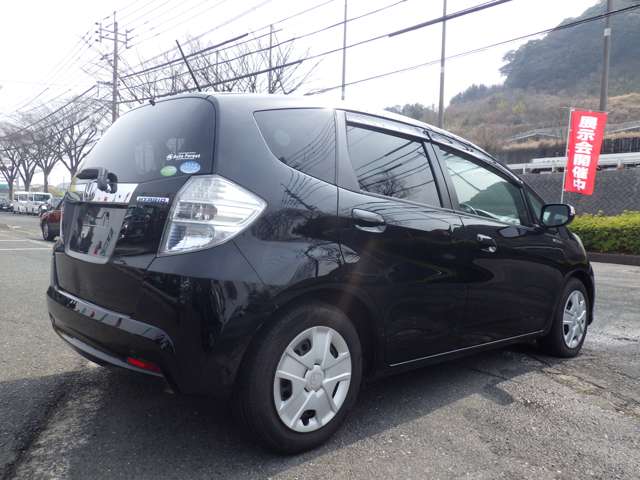 2011 Honda Fit Hybrid – thumbnail 4