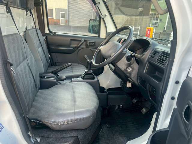 2011 Suzuki Carry – thumbnail 3