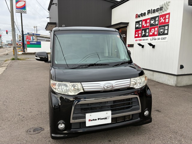 2011 Daihatsu Tanto