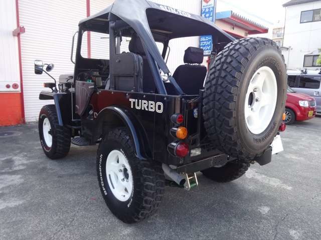 1993 Mitsubishi Jeep – thumbnail 3