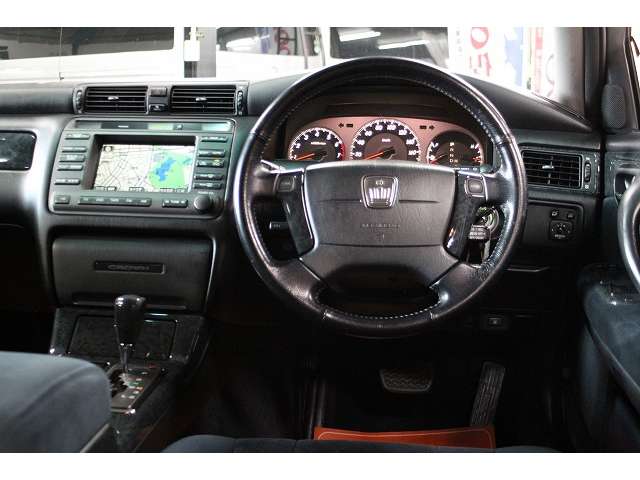 2005 Toyota Crown Estate – thumbnail 3