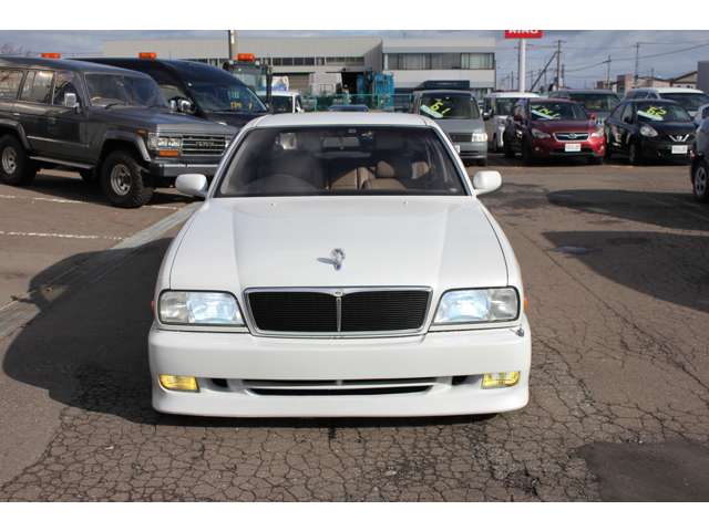 1993 Nissan Cima – thumbnail 3