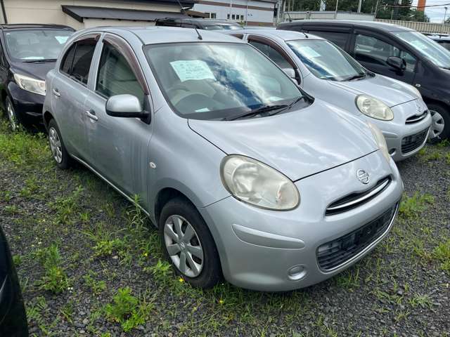 2011 Nissan March – thumbnail 2