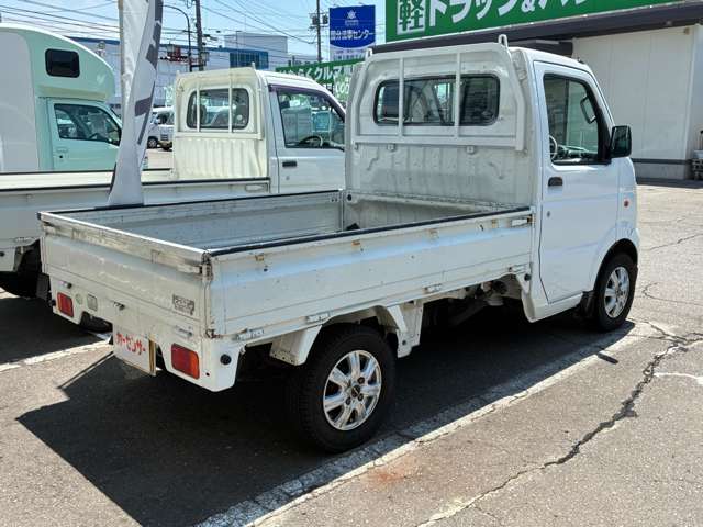 2011 Suzuki Carry – thumbnail 4
