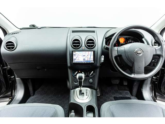 2009 Nissan Dualis – thumbnail 2
