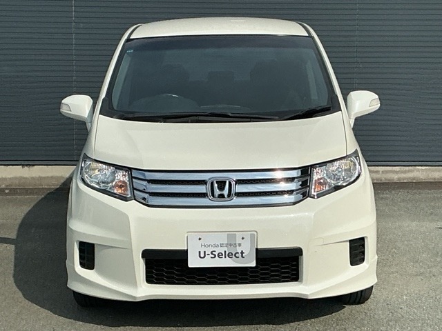 2011 Honda Freed Spike – thumbnail 3