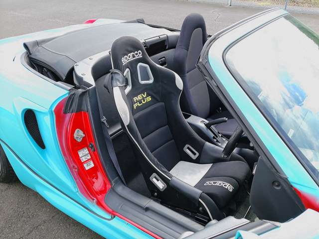 2001 Toyota MR-S – thumbnail 4