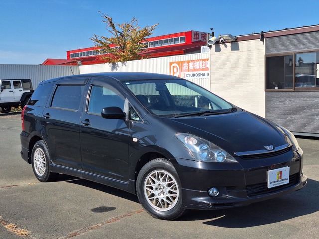 2004 Toyota Wish