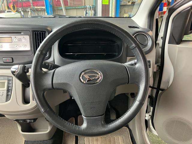 2011 Daihatsu Mira e:S – thumbnail 3