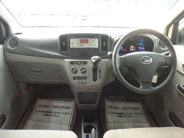 2011 Daihatsu Mira e:S – thumbnail 3
