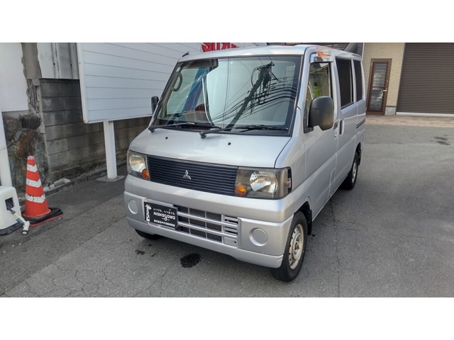 2007 Mitsubishi Minicab Van