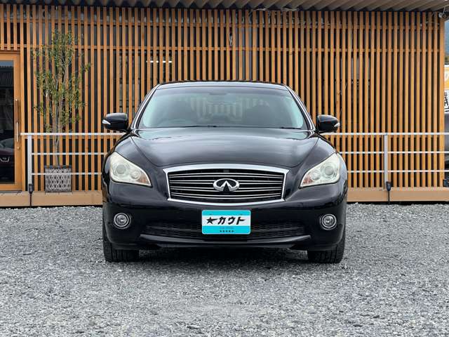 2011 Nissan Fuga – thumbnail 4