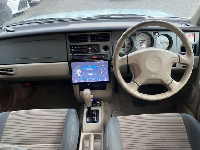1998 Nissan Rasheen – thumbnail 3