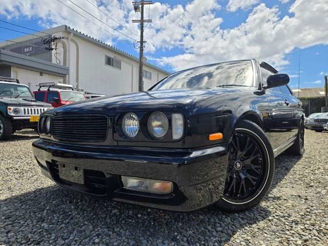 1994 Nissan Gloria