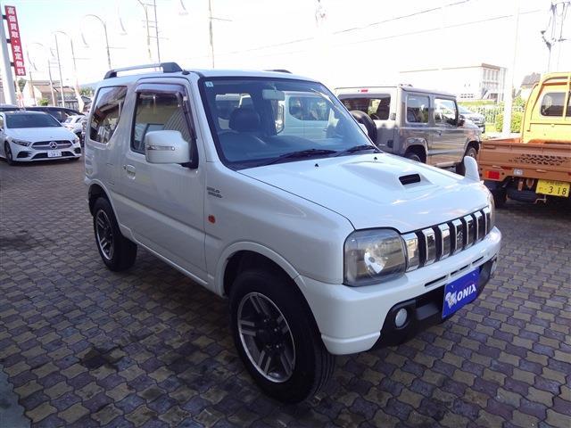 2009 Suzuki Jimny – thumbnail 4