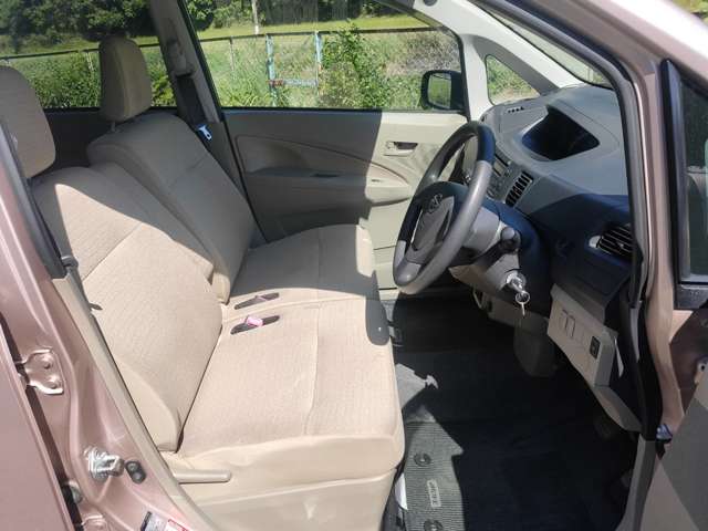 2011 Daihatsu Move – thumbnail 4