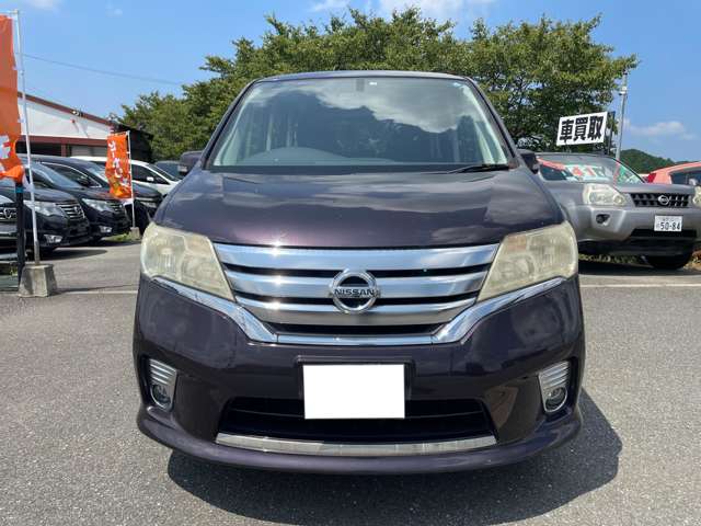 2011 Nissan Serena – thumbnail 2