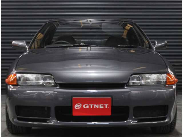 1993 Nissan Skyline Coupe – thumbnail 2