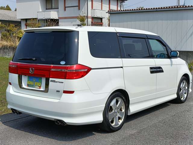 2007 Honda Elysion – thumbnail 2