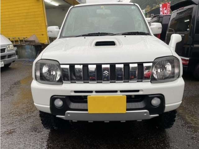 2011 Suzuki Jimny – thumbnail 2