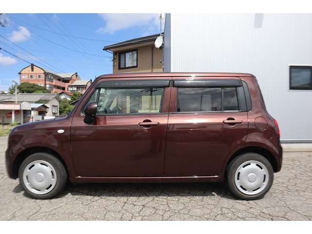 2011 Suzuki Alto Lapin – thumbnail 2