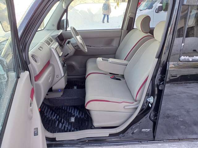 2011 Daihatsu Move Conte – thumbnail 3