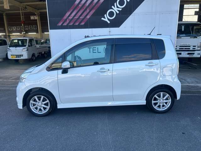 2011 Daihatsu Move – thumbnail 2