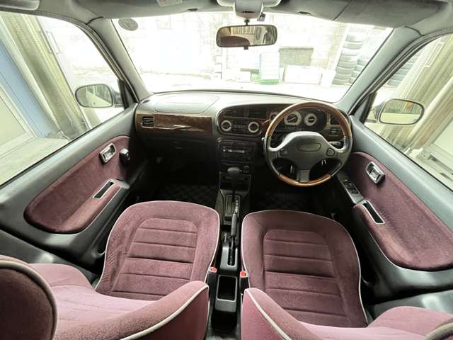 2000 Daihatsu Mira Gino – thumbnail 3