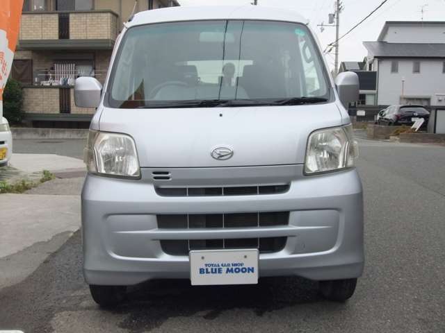 2011 Daihatsu Hijet Cargo – thumbnail 2