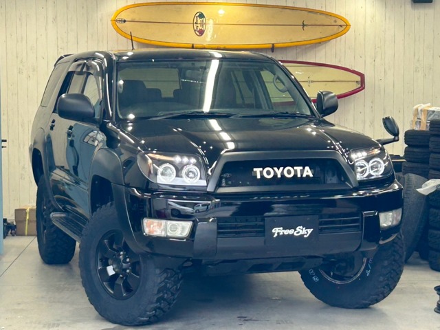 2004 Toyota Hilux Surf – thumbnail 2