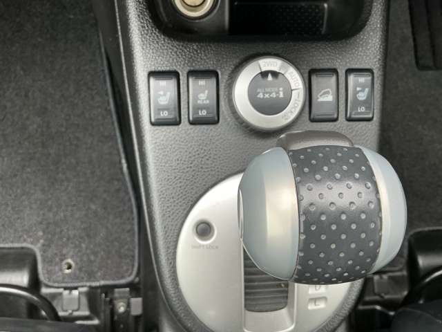 2011 Nissan X-Trail – thumbnail 3