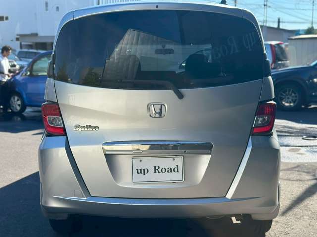 2011 Honda Freed Spike – thumbnail 3