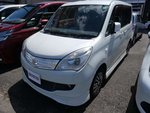 2011 Suzuki Solio – thumbnail 2