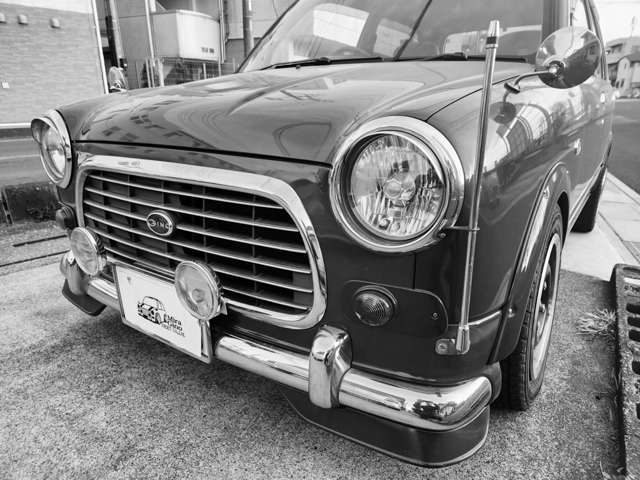 2001 Daihatsu Mira Gino – thumbnail 4