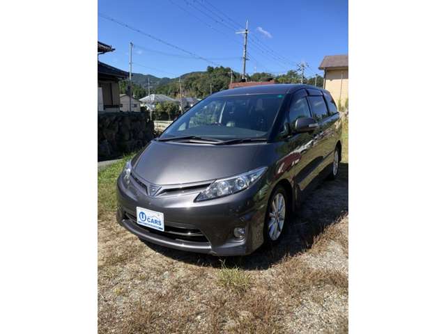 2009 Toyota Estima – thumbnail 2