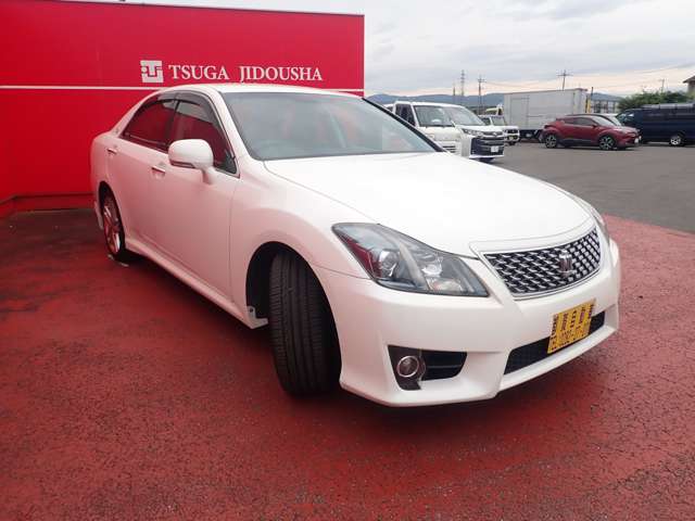 2011 Toyota Crown Athlete – thumbnail 3