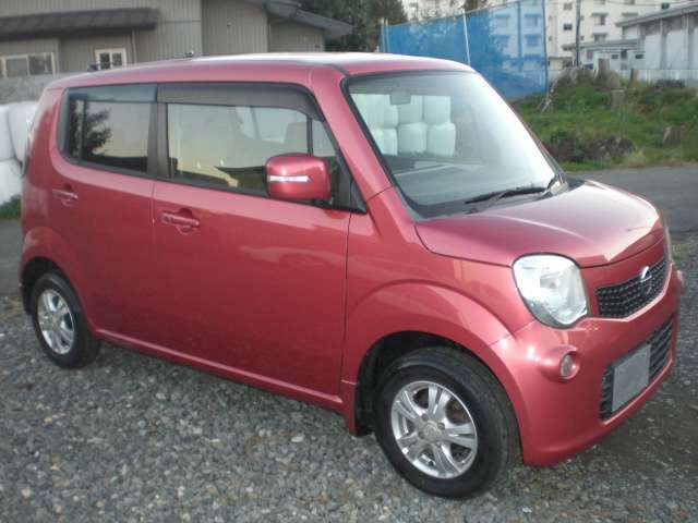 2011 Nissan Moco – thumbnail 2