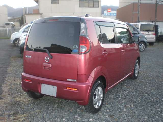 2011 Nissan Moco – thumbnail 3