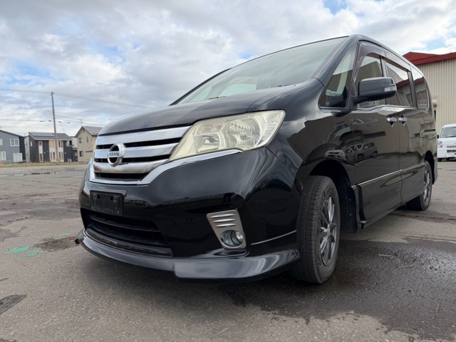 2011 Nissan Serena