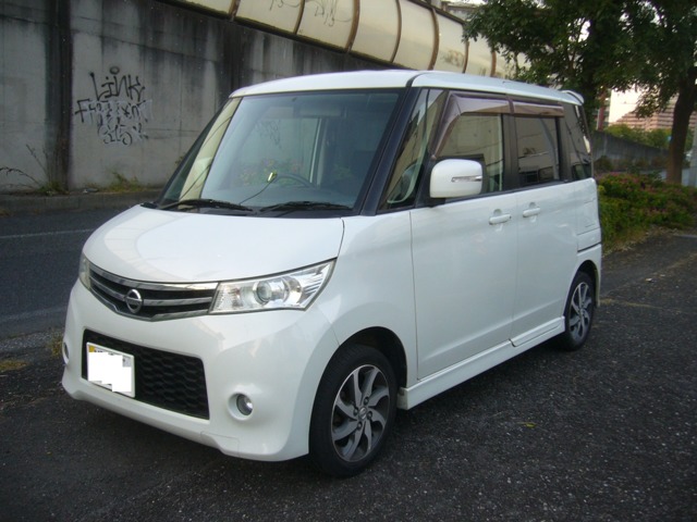 2010 Nissan Roox