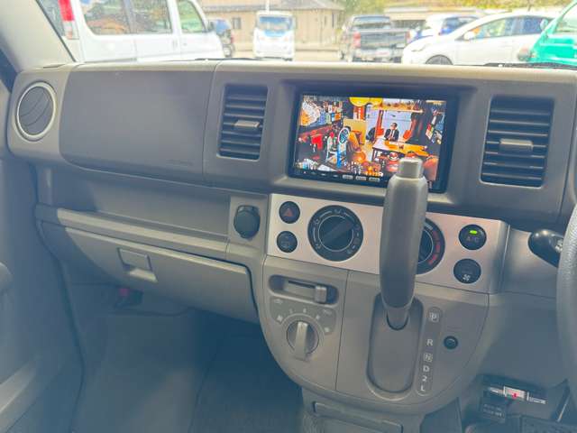 2011 Suzuki Every Wagon – thumbnail 4