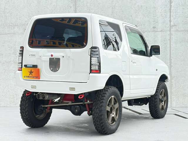 2007 Suzuki Jimny – thumbnail 4