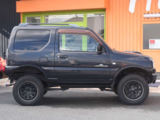 2005 Suzuki Jimny – thumbnail 4