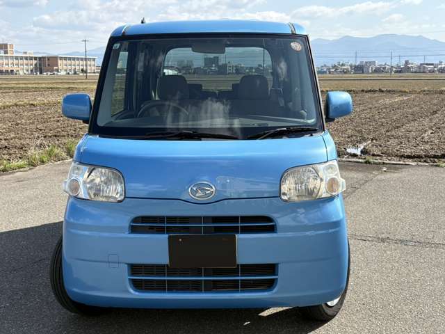 2011 Daihatsu Tanto – thumbnail 2