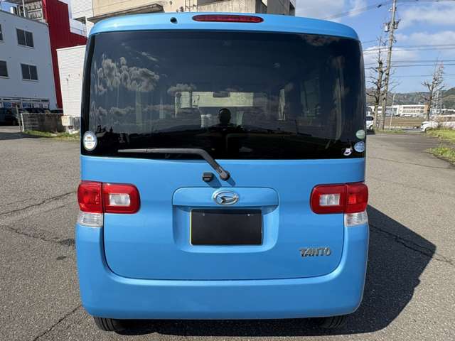2011 Daihatsu Tanto – thumbnail 3