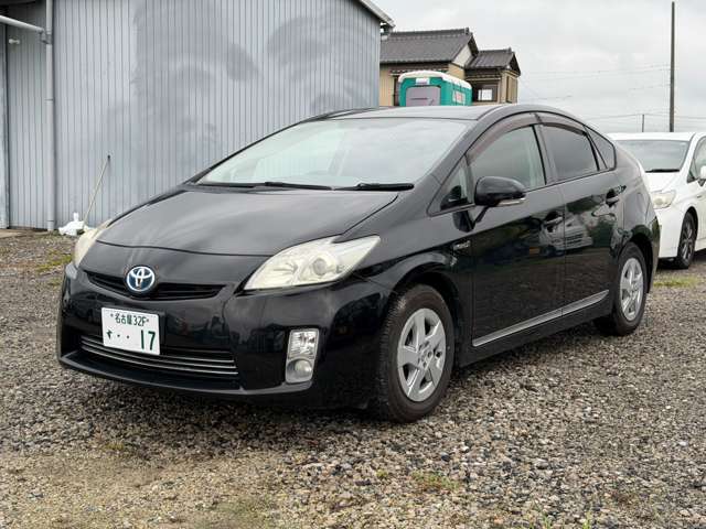 2010 Toyota Prius – thumbnail 2