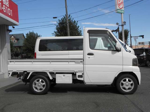 2004 Nissan Clipper Truck – thumbnail 4