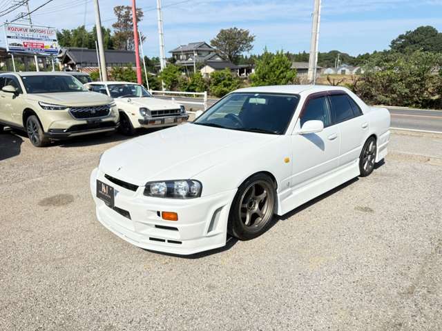 1998 Nissan Skyline – thumbnail 3