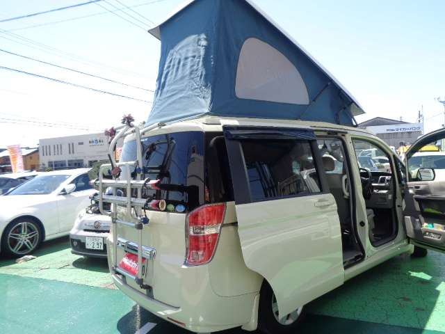 2011 Honda Stepwgn – thumbnail 4